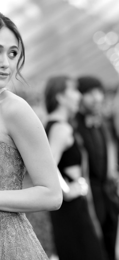 Fond d'écran iPhone Emmy Rossum 2017