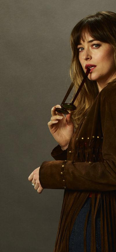 Fond d'écran iPhone Dakota Johnson In Bad Times At The El Royale Movie 8k