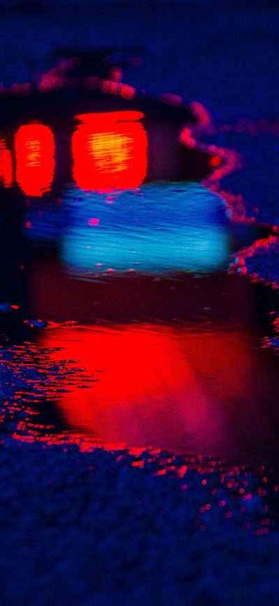Fond d'écran Asphalt Lights Reflection 4k sur iPhone