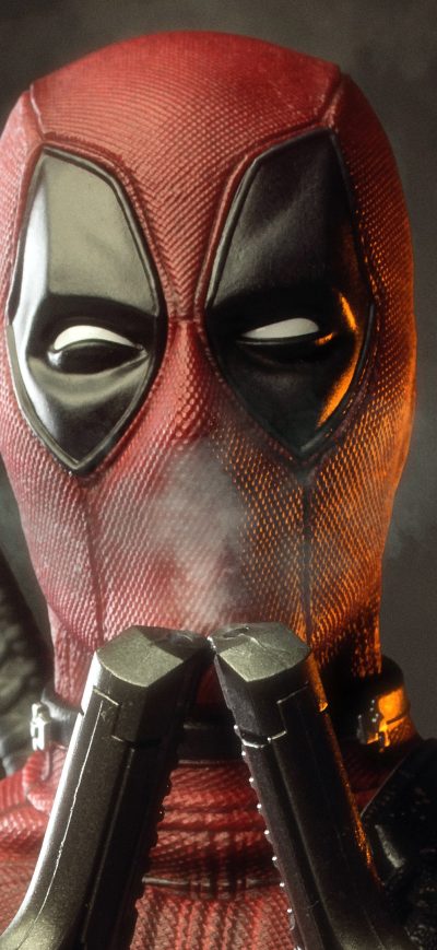 Fond d'écran iPhone Deadpool Smelling Smoke Of Two Guns