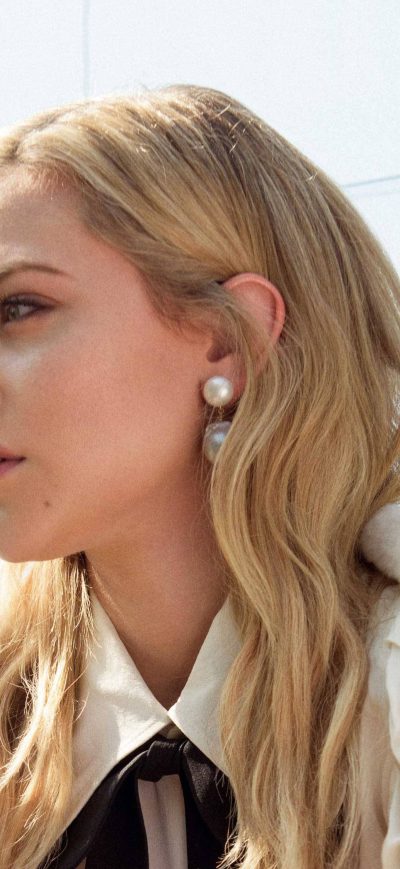 Fond d'écran iPhone Lili Reinhart W Magazine 4k 2018