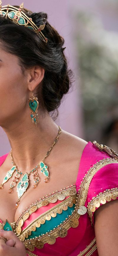 Fond d'écran iPhone Naomi Scott As Jasmine