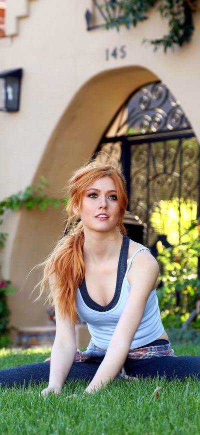 Fond d'écran iPhone Katherine Mcnamara