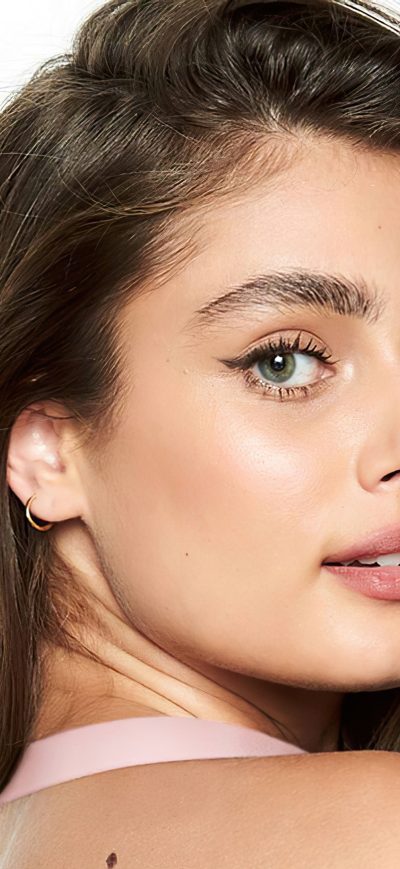 Fond d'écran iPhone Taylor Hill Victoria Secret 2020