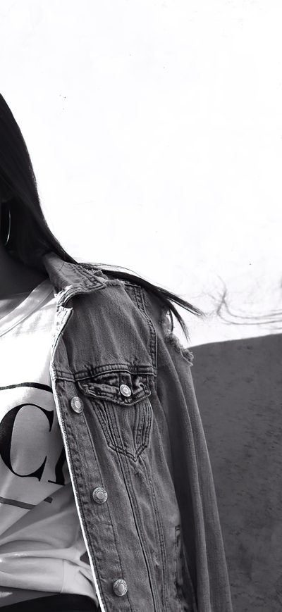 Fond d'écran iPhone Victoria Justice With Shades Monochrome 5k