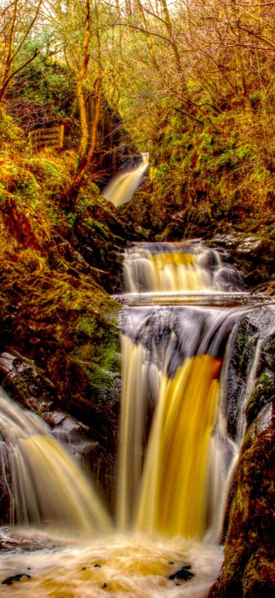 Fond d'écran iPhone Autumn Waterfall