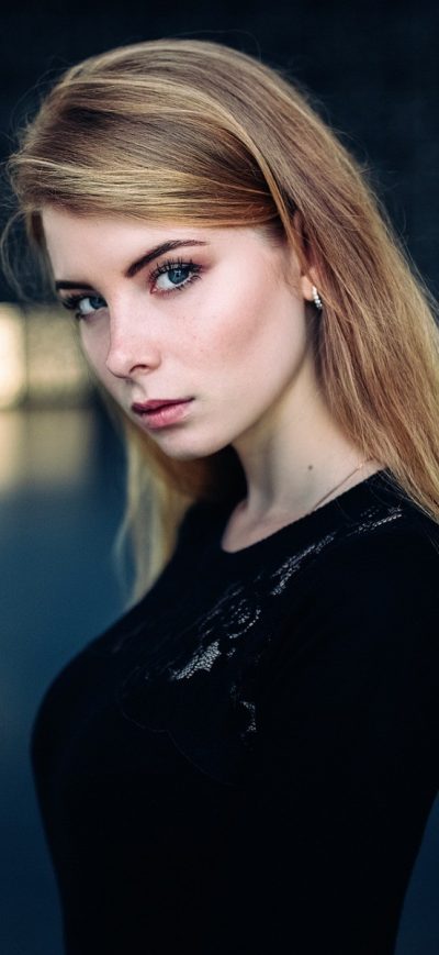 Fond d'écran iPhone Irina Popova Blue Eyes