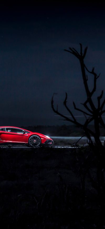 Fond d'écran Lamborghini Aventador SV 5k sur iPhone