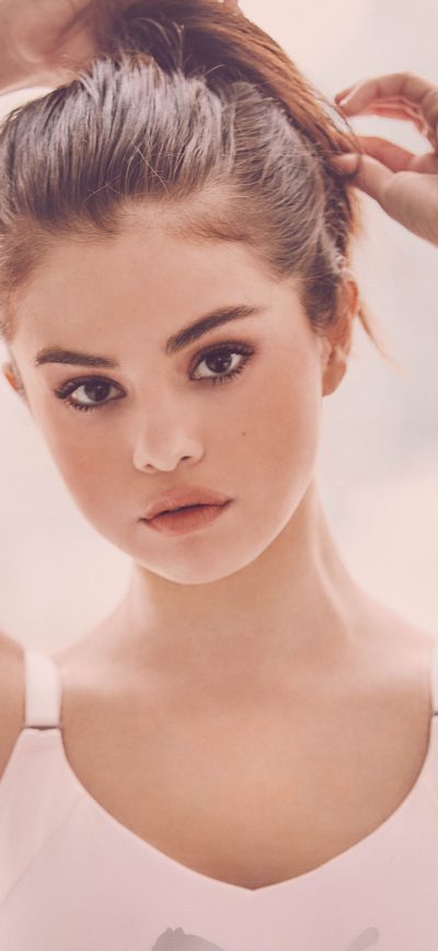Fond d'écran iPhone Selena Gomez Puma Campaign 2018 4k