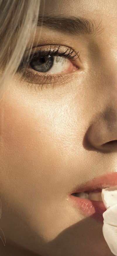 Fond d'écran iPhone Lili Reinhart Pulse Spikes Cover Photoshoot 2018