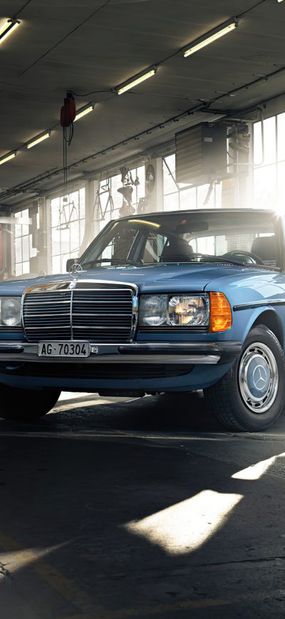 Fond d'écran iPhone Mercedes Benz W123 Classic Car