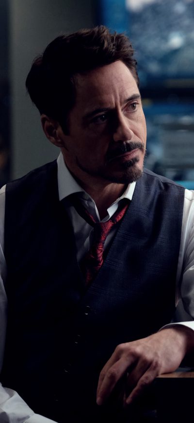 Fond d'écran iPhone Robert Downey As Tony Stark In Avengers Infinity War 2018 4k