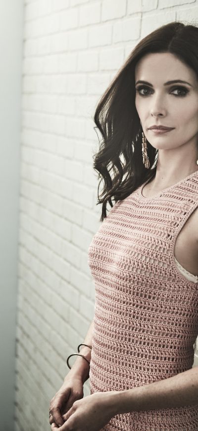 Fond d'écran iPhone Bitsie Tulloch In Arrowverse