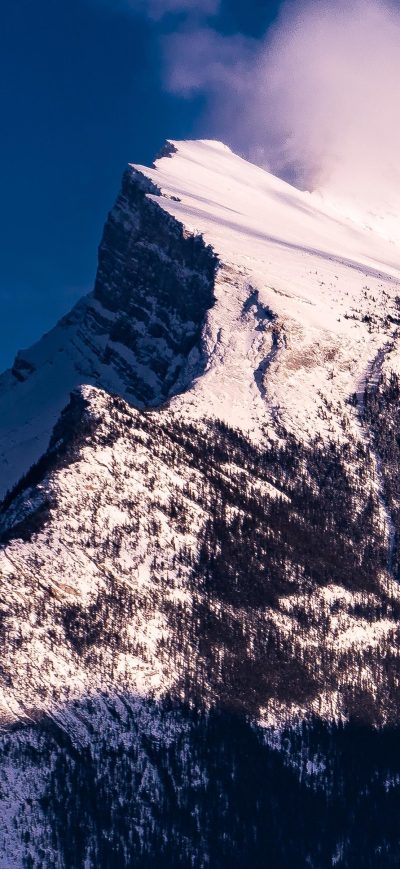 Fond d'écran iPhone Close Up On Sulfur Mountain 4k
