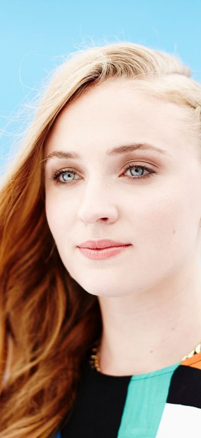 Fond d'écran iPhone Sophie Turner Beautiful Hd