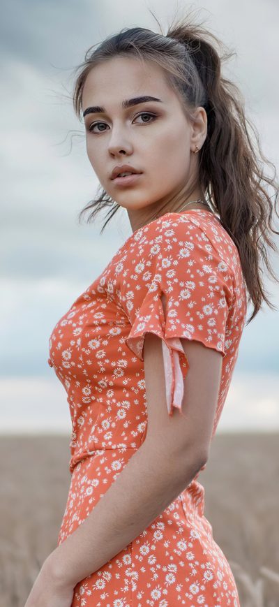 Fond d'écran Alina Sabirova 2020 sur iPhone