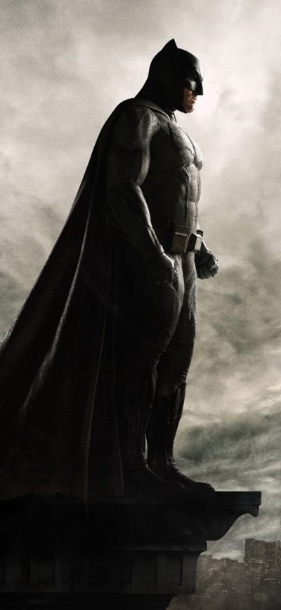 Fond d'écran iPhone Batman On The Roof Of Seeing Gotham City