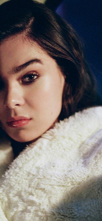 Fond d'écran iPhone Hailee Steinfeld 2019