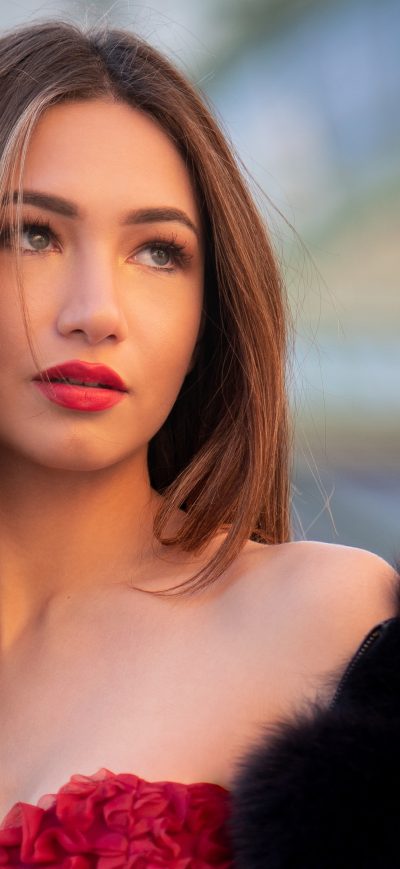 Fond d'écran iPhone Julia Red Dress 4k