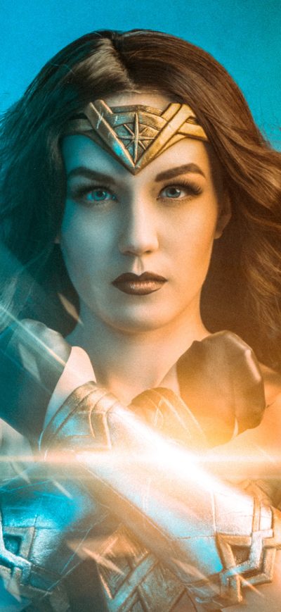 Fond d'écran iPhone Wonder Woman Cosplay Art