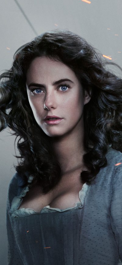Fond d'écran iPhone Carina Smyth In Pirates Of The Caribbean Dead Men Tell No Tales