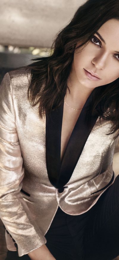 Fond d'écran Kendall Jenner Daniel Wellington 4k sur iPhone