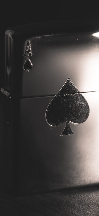 Fond d'écran iPhone Spade On Lighter