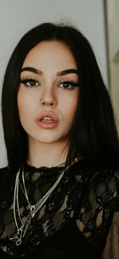 Fond d'écran iPhone Maggie Lindemann In 2020