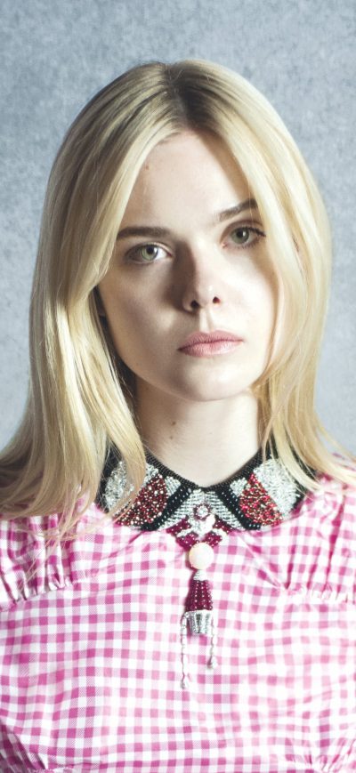 Fond d'écran iPhone Elle Fanning Paris Magazine Photoshoot 2018