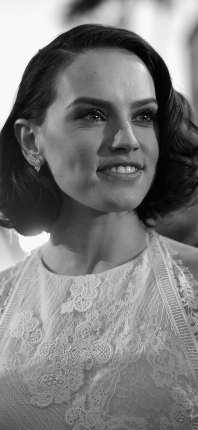 Fond d'écran iPhone 2018 Daisy Ridley Monochrome