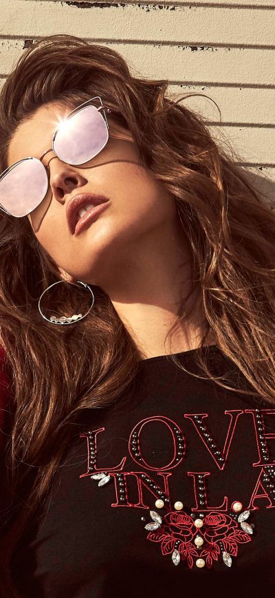 Fond d'écran iPhone Amanda Cerny Guess Spring Campaign 2018 4k
