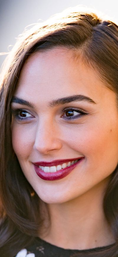 Fond d'écran iPhone Gal Gadot Style