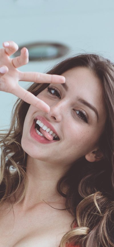 Fond d'écran iPhone Celine Farach 4k 2018