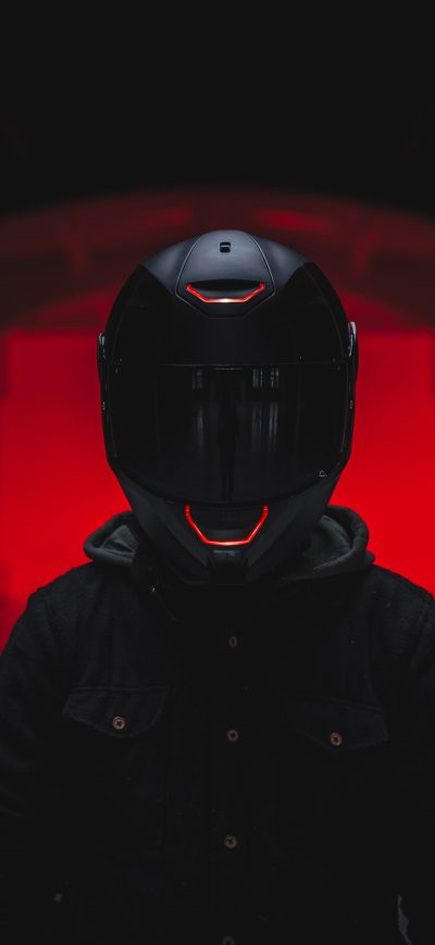 Fond d'écran Helmet Guy sur iPhone