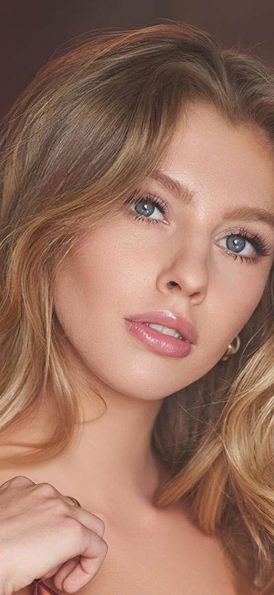 Fond d'écran iPhone Alexa Breit Model 4k
