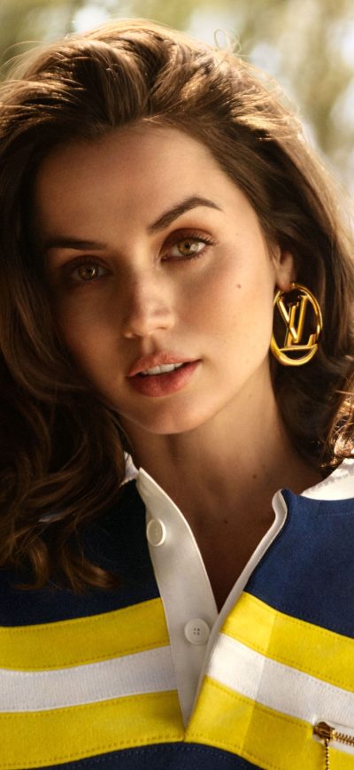 Fond d'écran iPhone Ana De Armas 5k Louis Vuitton Photoshoot