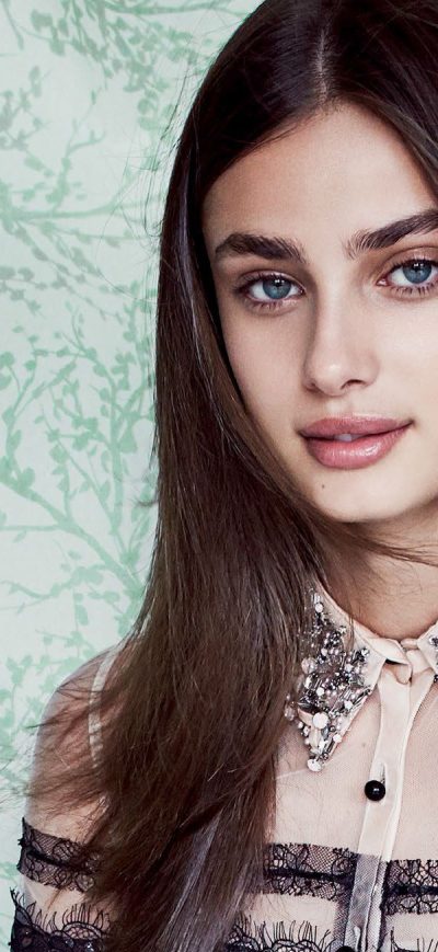 Fond d'écran iPhone Taylor Hill Vogue Us