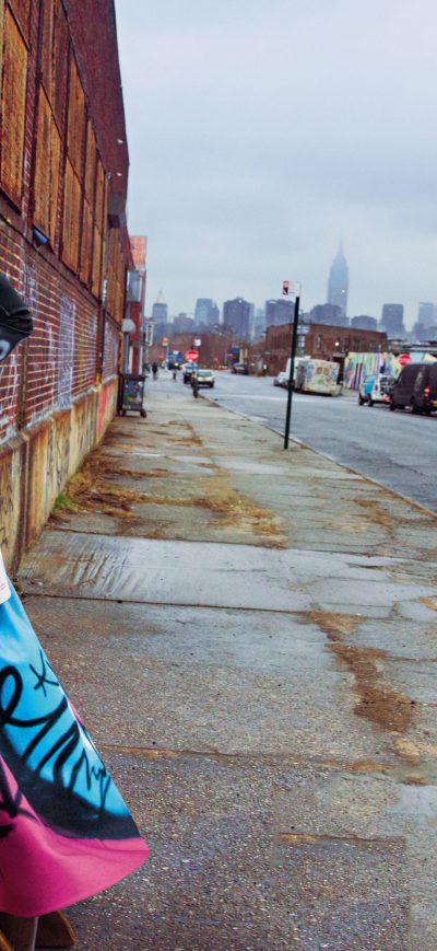 Fond d'écran iPhone Katy Perry Moschino Campaign 2018