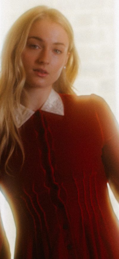 Fond d'écran iPhone Sophie Turner W Magazine 2018