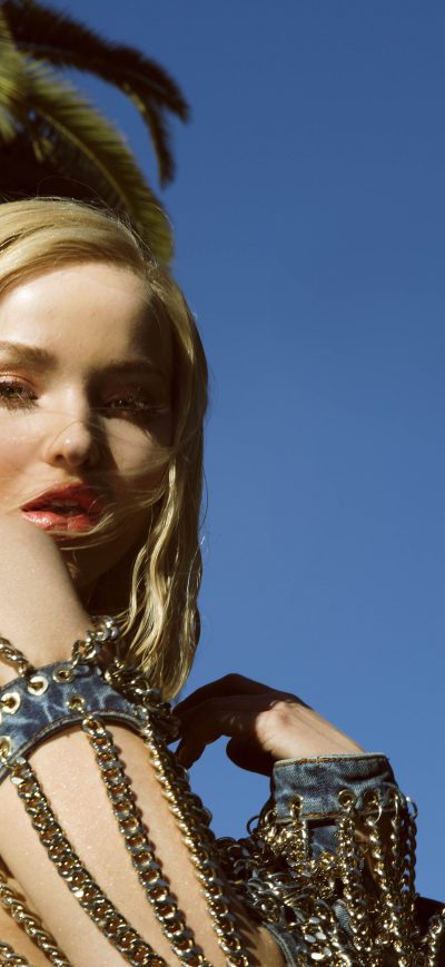 Fond d'écran iPhone Dove Cameron Kode Magazine