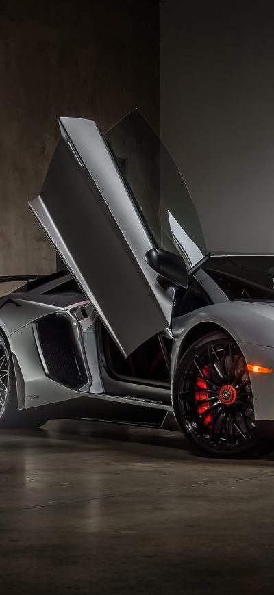 Fond d'écran Lamborghini Aventador LP 750 Superveloce sur iPhone