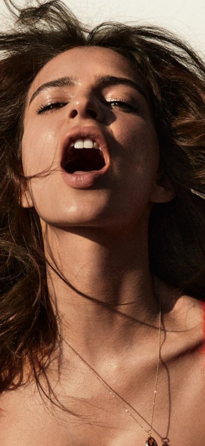 Fond d'écran Emily Ratajkowski 4k 2017 sur iPhone