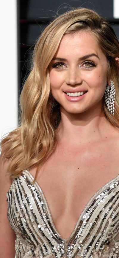 Fond d'écran iPhone Ana De Armas At Vanity Fair 2018
