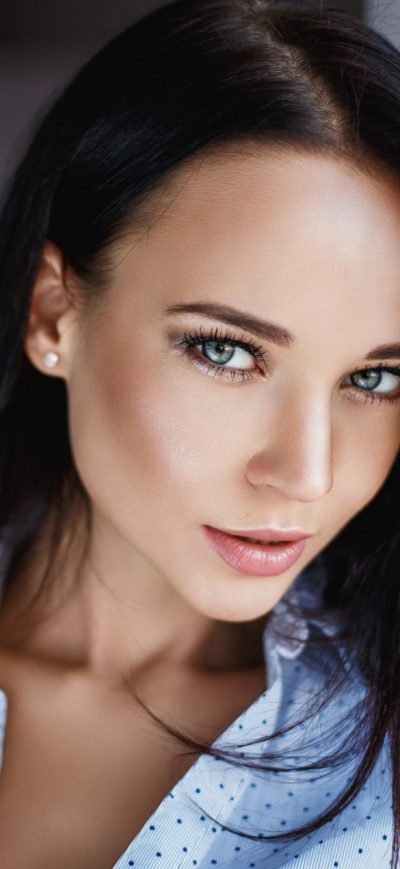 Fond d'écran iPhone Angelina Petrova 2017