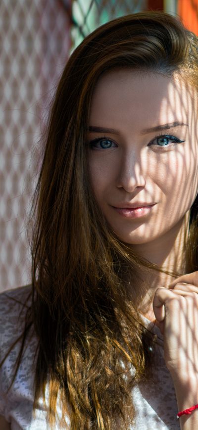 Fond d'écran iPhone Woman Blue Eyes