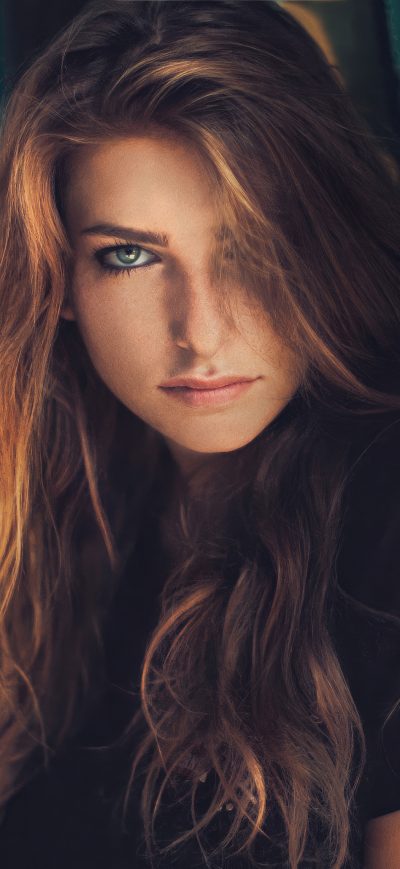 Fond d'écran iPhone Women Green Eyes Looking At The Viewer