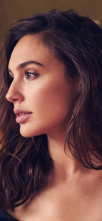 Fond d'écran iPhone Gal Gadot Vogue Russia 2023 4k