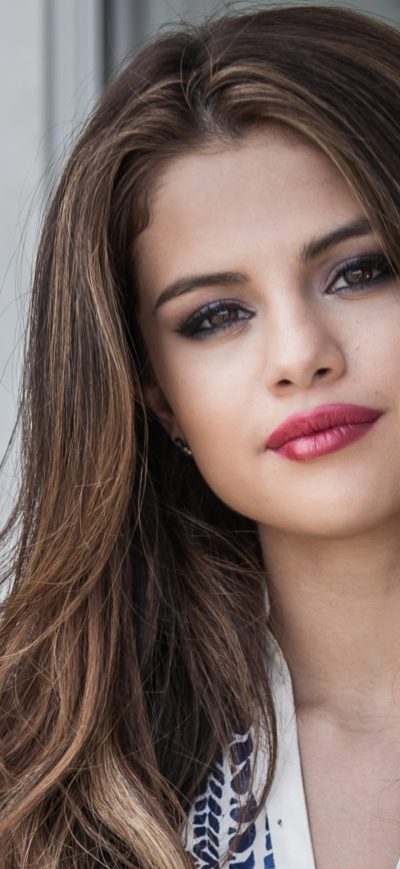 Fond d'écran iPhone Selena Gomez Shoot 2020