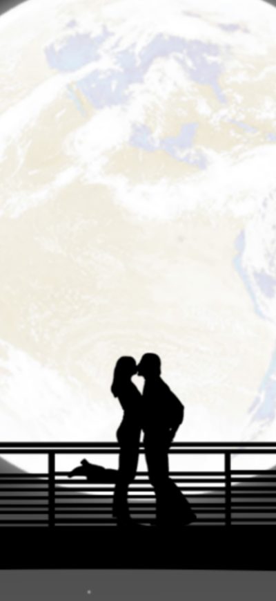 Fond d'écran iPhone Full Moon Night Couple Kiss
