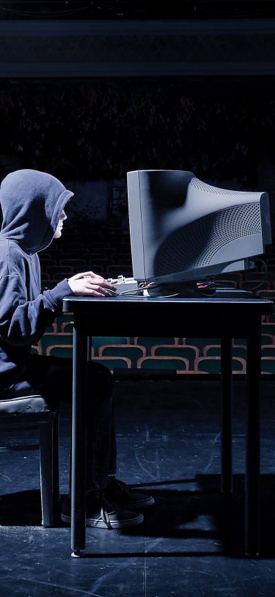 Fond d'écran iPhone Notorious Hacker